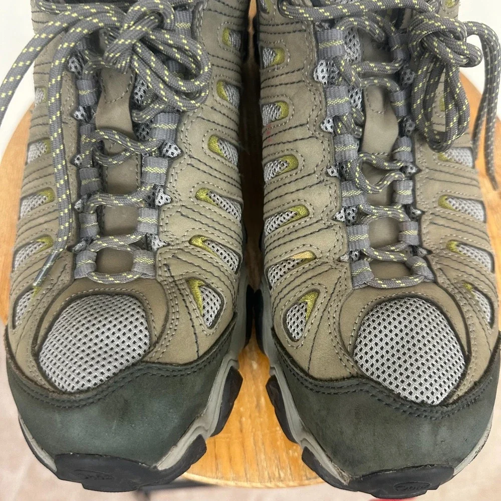 Oboz Sawtooth II Low Mens US 11.5 Hiking Shoes Gray Nubuck Leather Lace Up